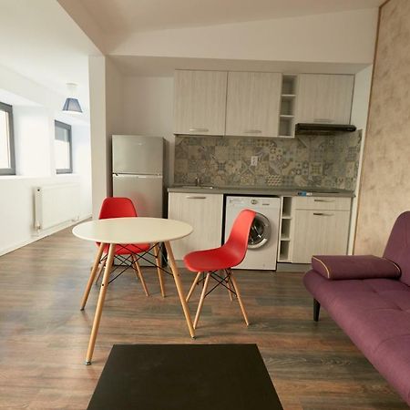 Stanford Apartments Bucarest Extérieur photo